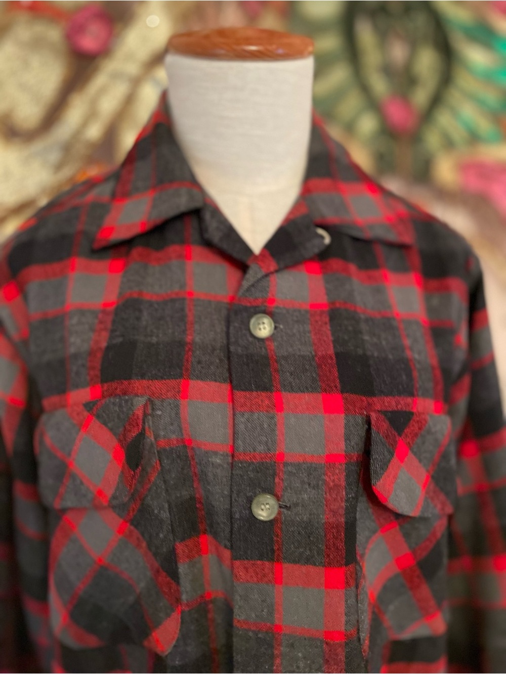 Classic Men's Red & Black Vintage Pendleton Wool Plaid Button-Up Jacket